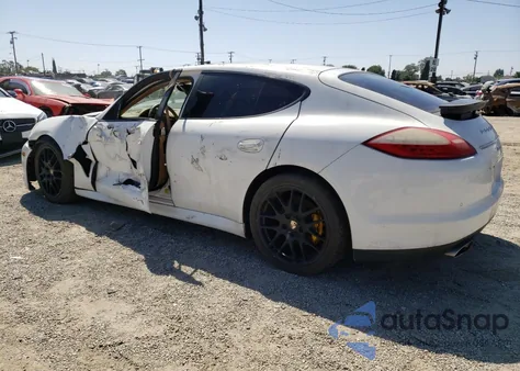 2012 Porsche Panamera 4 z USA, uszkodzony, nr VIN WP0AA2A70CL013973
